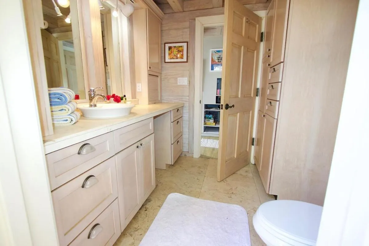 Βίλα Big Blue Ocean Views From Every Room, Pool